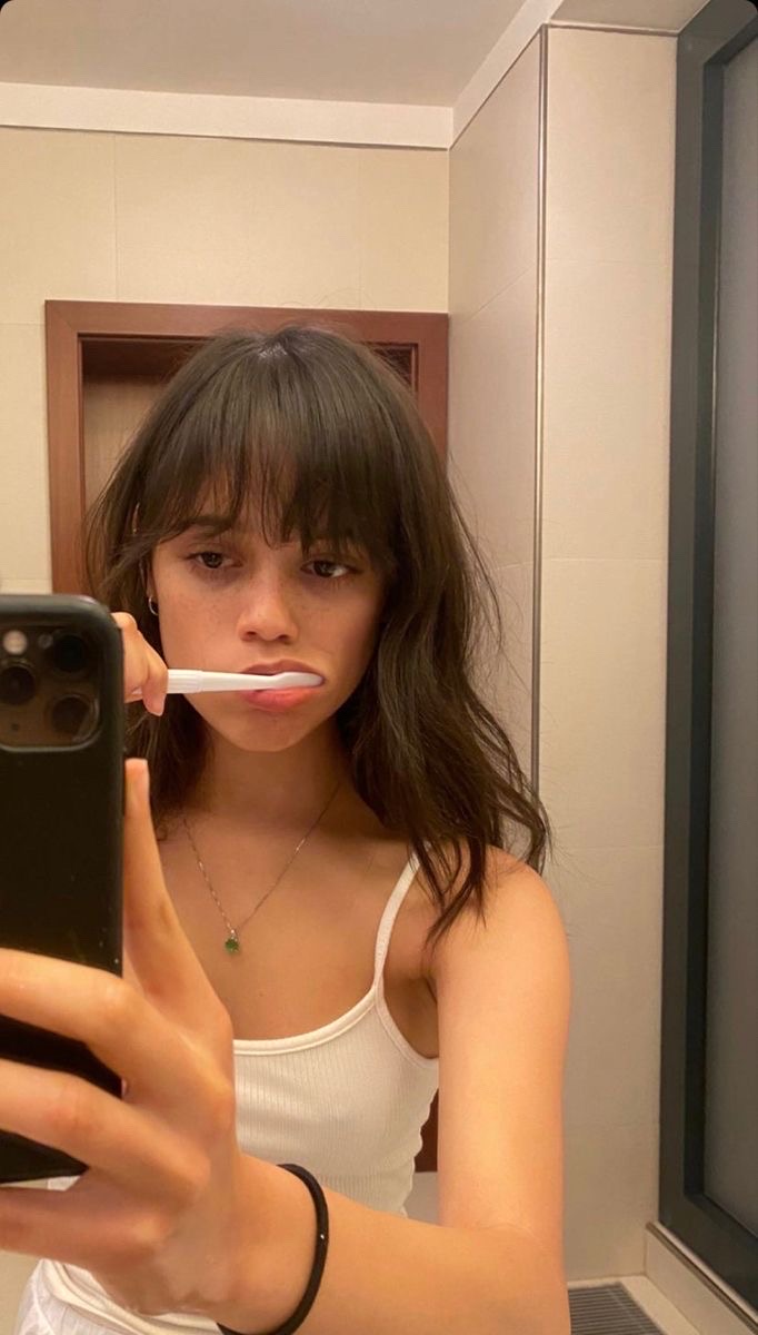 Jenna Ortega AI Roleplay