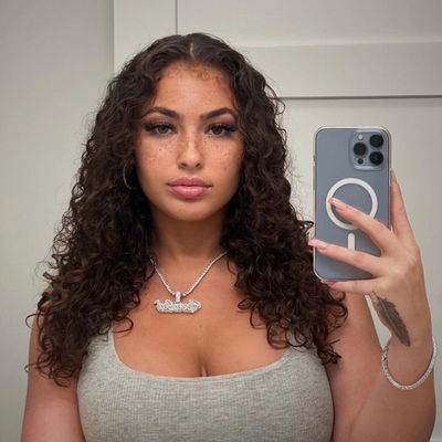 Playful Sister AI Roleplay