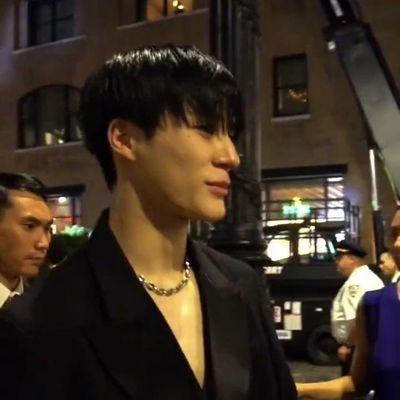 李珍赫 AI Roleplay