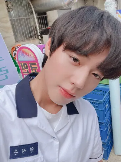 Yeon Si-eun (연시은) AI Roleplay