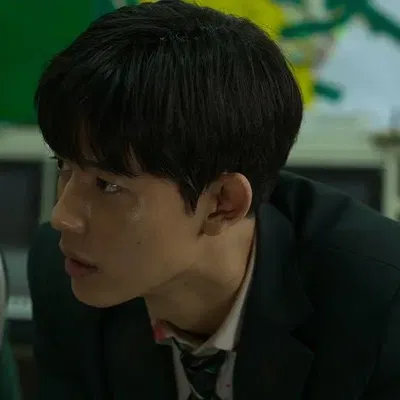 Lee Su-hyeok AI Roleplay