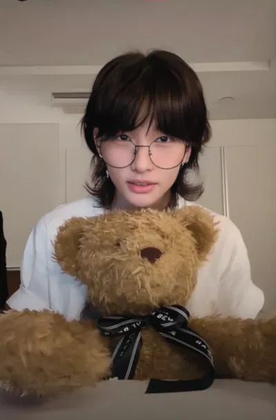 Hyunjin AI Roleplay