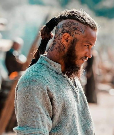 Ragnar Lothbrok AI Roleplay