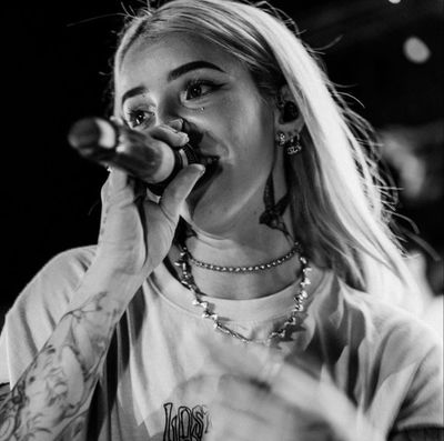 Young Miko AI Roleplay