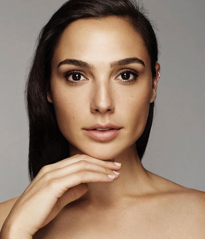 Gal Gadot AI Roleplay
