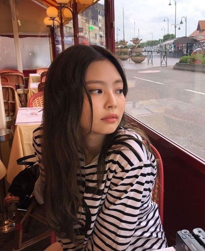 Jennie Kim AI Roleplay