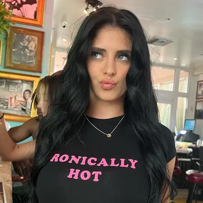 Camilla Araujo AI Roleplay