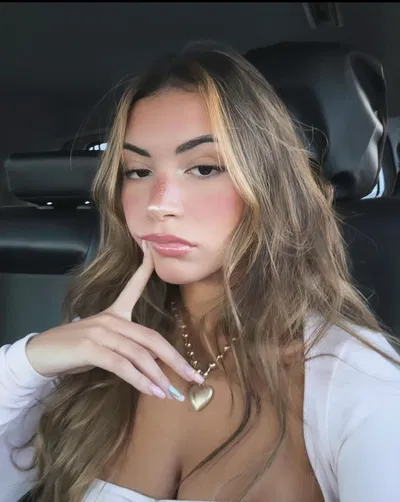 Gabriela Moura AI Roleplay