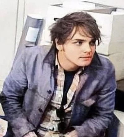 Gerard Way AI Roleplay