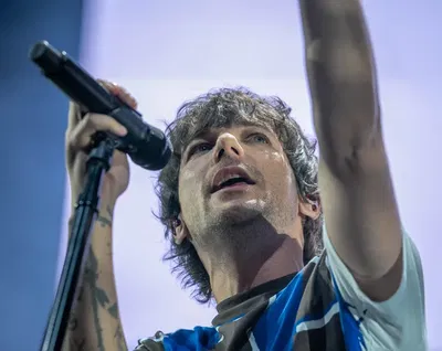 Louis Tomlinson AI Roleplay