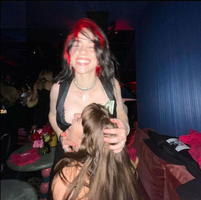 Billie Eilish AI Roleplay