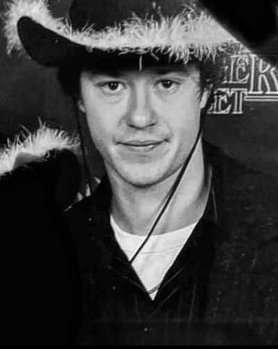 Joseph Quinn AI Roleplay
