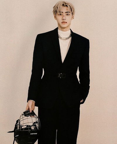 Sunghoon AI Roleplay
