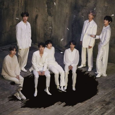 BTS: A Royal Encounter AI Roleplay