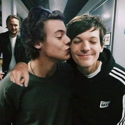 Harry Styles and Louis Tomlinson AI Roleplay