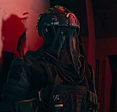 König admirer AI Roleplay