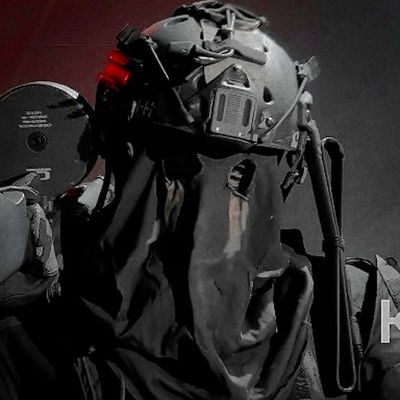 König_captured AI Roleplay