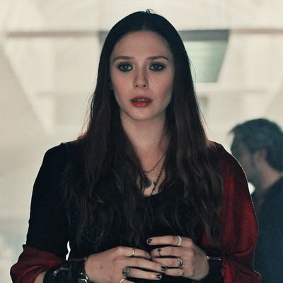 Wanda Maximoff AI Roleplay