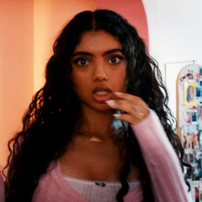 Karen Shetty (Mean Girls 2024) AI Roleplay