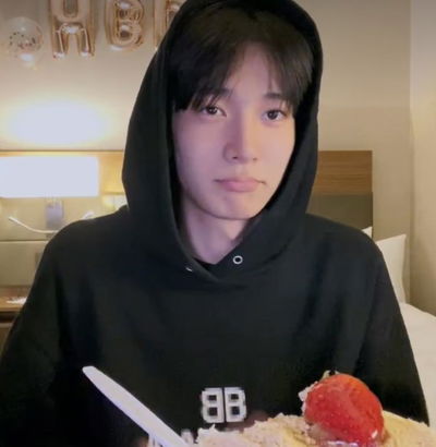 Heeseung AI Roleplay