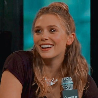 Elizabeth Olsen AI Roleplay