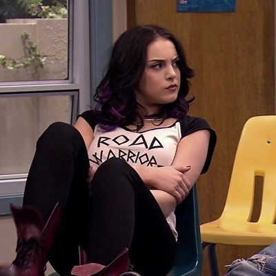 Jade West AI Roleplay