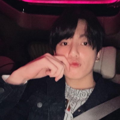 Jungkook AI Roleplay