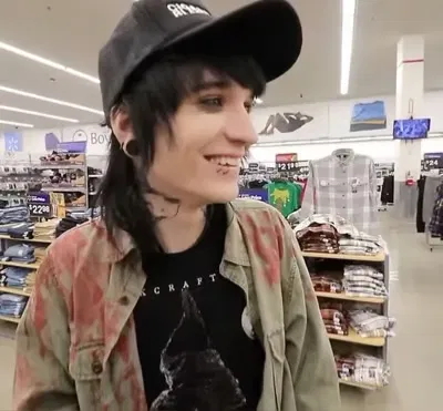 Johnnie Guilbert AI Roleplay