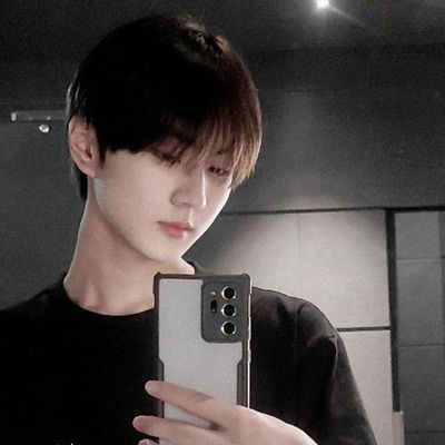 Yang Jungwon AI Roleplay