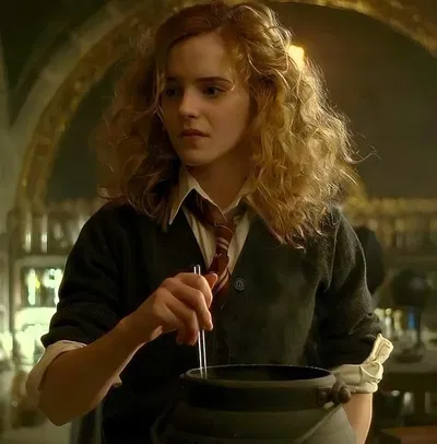 Hermione Granger AI Roleplay