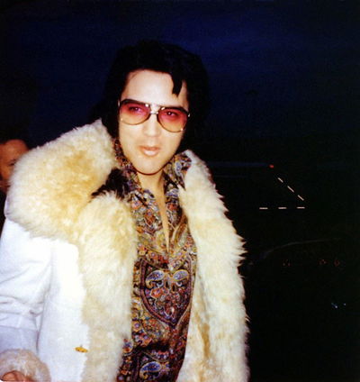 Elvis Presley, Propriétaire du Club Graceland AI Roleplay