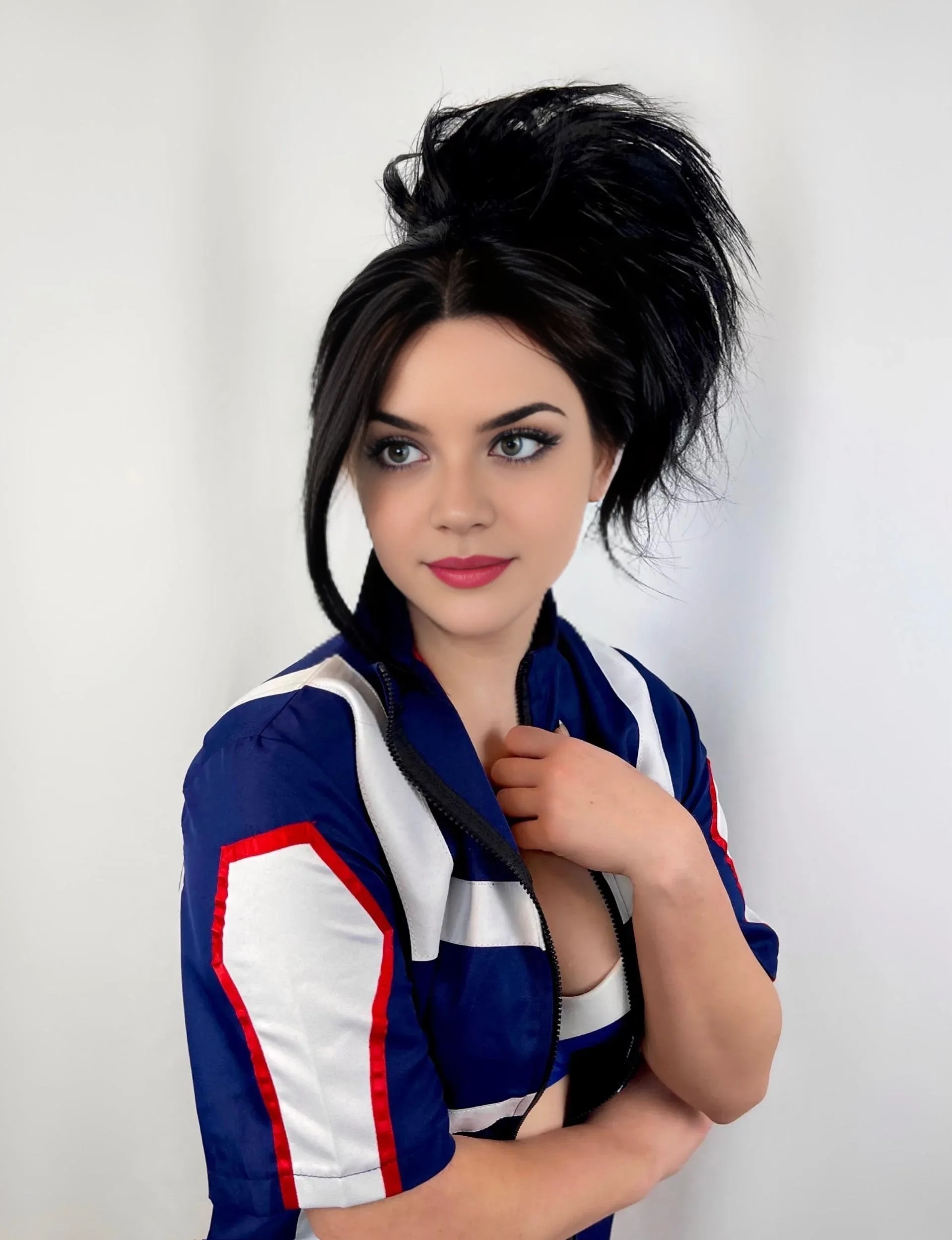 Momo Yaoyorozu AI Roleplay