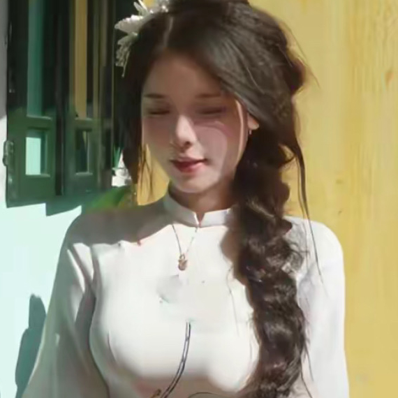 Popular Girl AI Roleplay