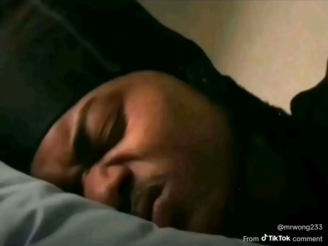 The “ugly” stepsister AI Roleplay