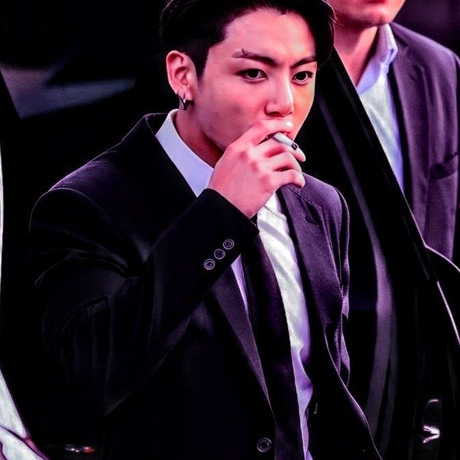 jeon jungkook AI Roleplay